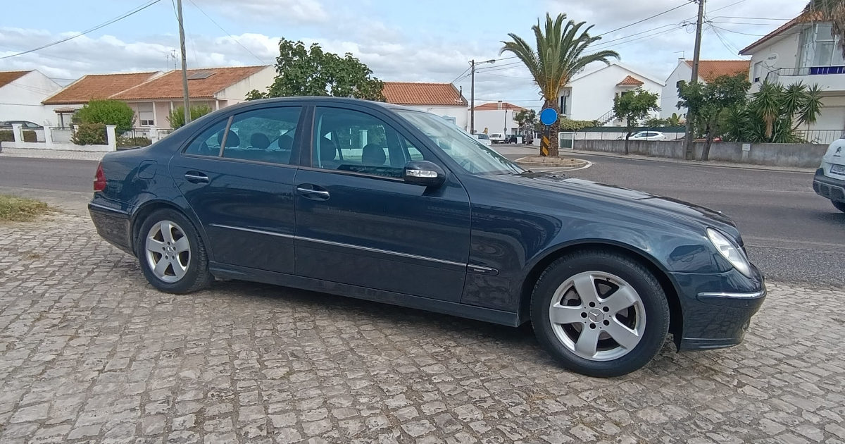 Usado Mercedes E 320 CDI de 2006 para venda