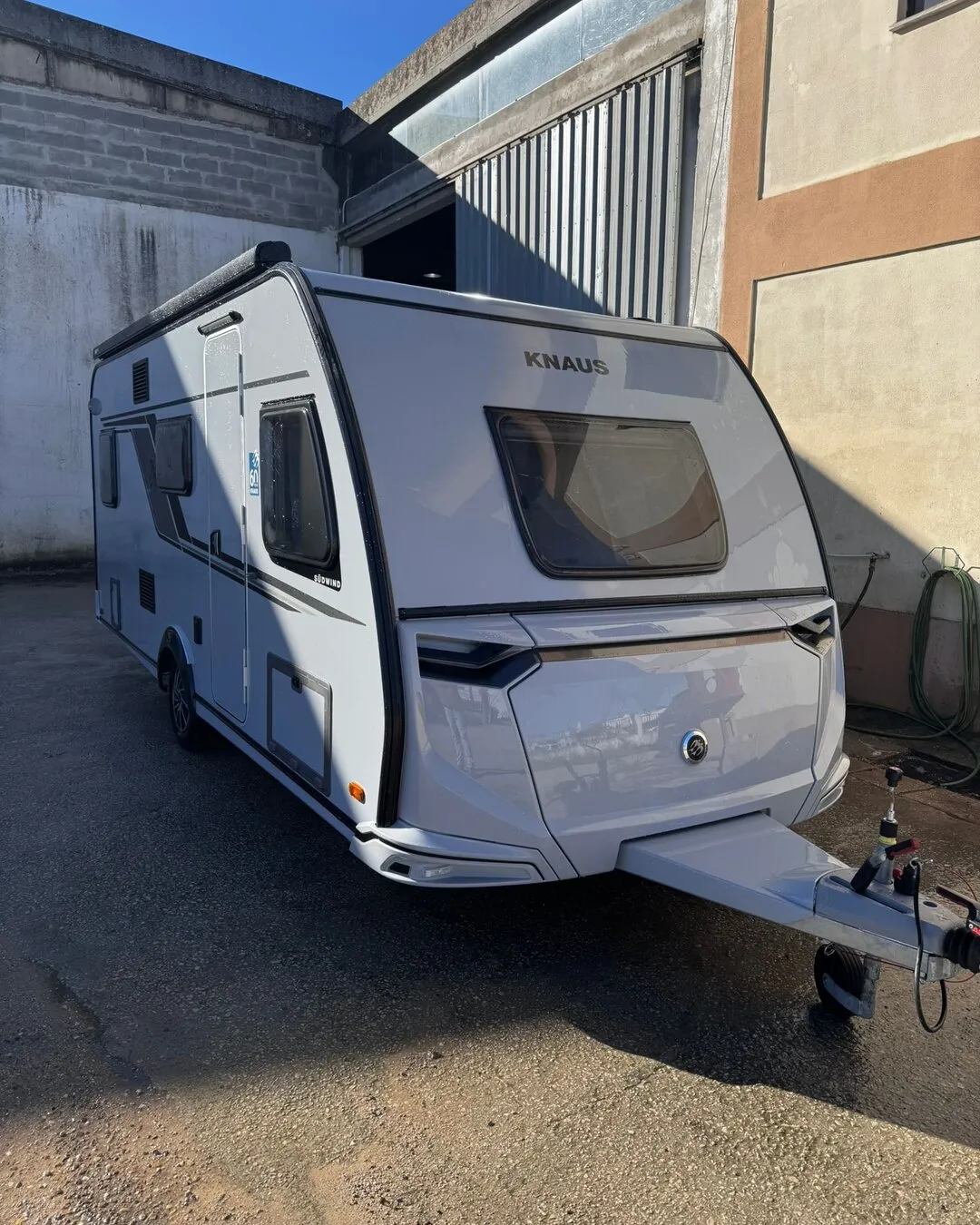 Usada - Caravana Knaus Südwind 60 Years de 2025 para venda