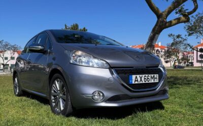 Usado Peugeot 208 1.5 BlueHDI 2019 para venda