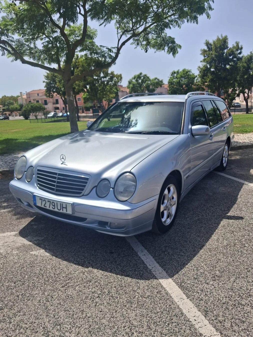 Usada Mercedes E 220 CDI Estate Classic de 2002 para venda